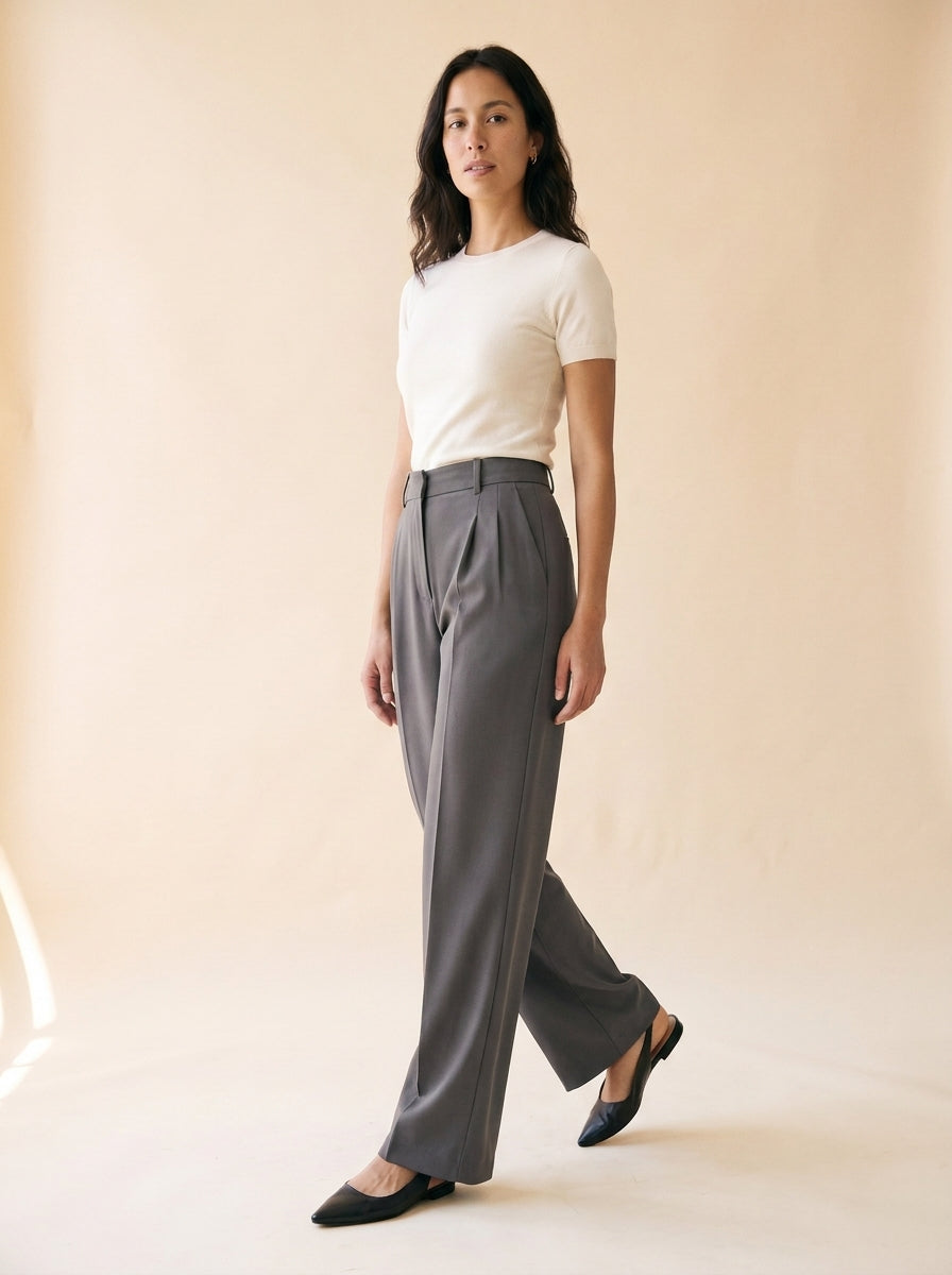 Women's High-Waist Straight Wide-Leg Trouser in Dark Gray - model