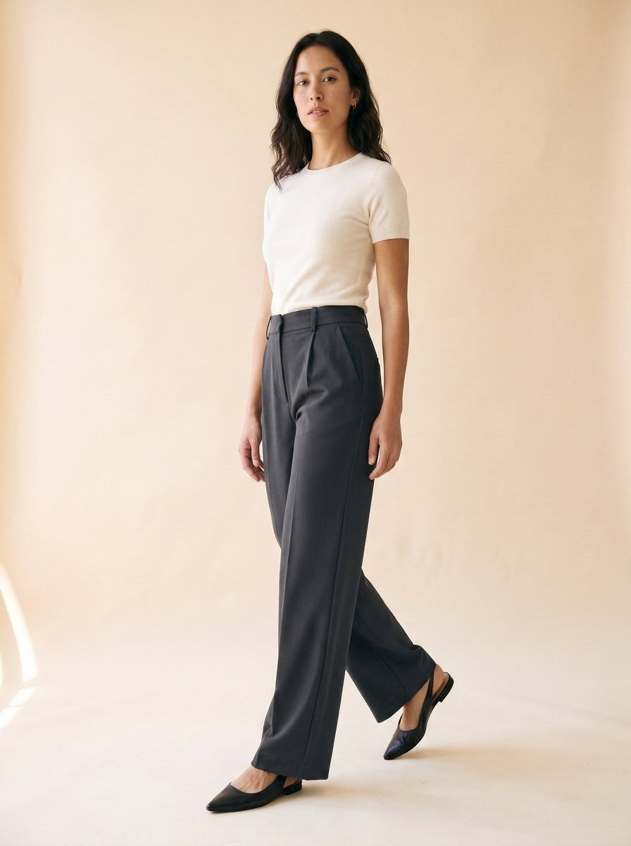Women's High-Waist Straight Wide-Leg Trouser in Charcoal - model