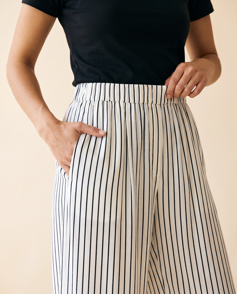 Women's Striped Elastic-Waist Wide-Leg Trouser - detail